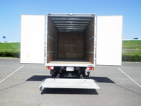 いすゞエルフアルミバン小型（2t・3t）[写真06]