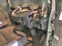 三菱ふそうキャンターダンプ小型（2t・3t）[写真19]