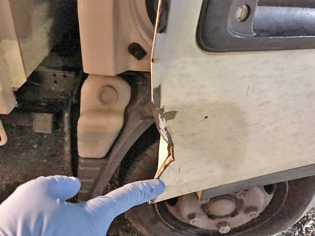 三菱ふそうキャンターダンプ小型（2t・3t）[写真23]