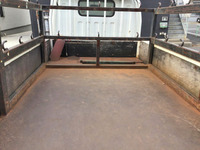 三菱ふそうキャンター平ボディ小型（2t・3t）[写真07]