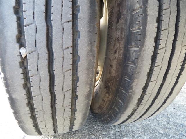 トヨタトヨエースダンプ小型（2t・3t）[写真23]