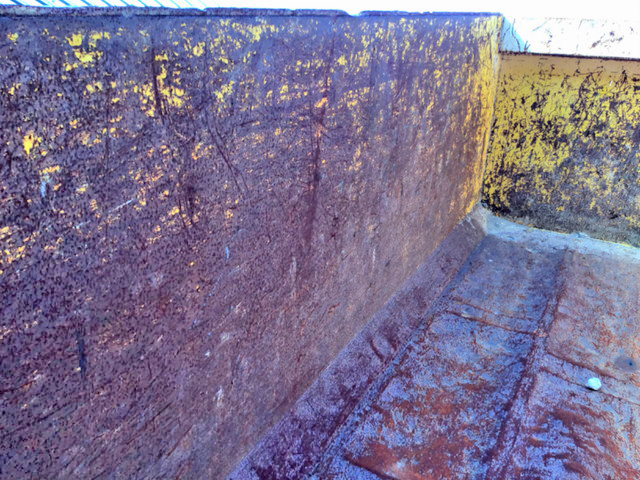 いすゞフォワードアームロール中型（4t）[写真09]