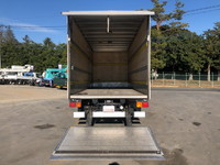 いすゞフォワードアルミバン中型（4t）[写真10]