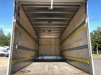 いすゞフォワードアルミバン中型（4t）[写真13]