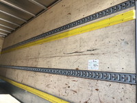 いすゞフォワードアルミバン中型（4t）[写真15]