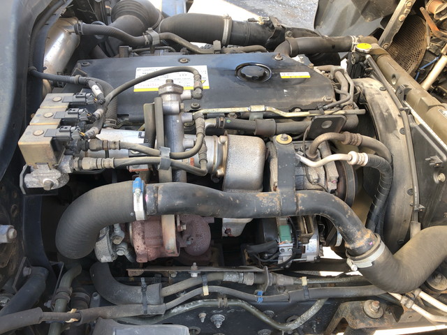 いすゞフォワードアルミバン中型（4t）[写真27]