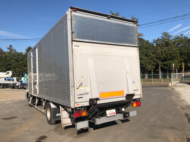 いすゞフォワードアルミバン中型（4t）[写真04]