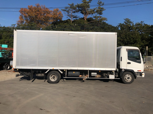 いすゞフォワードアルミバン中型（4t）[写真06]
