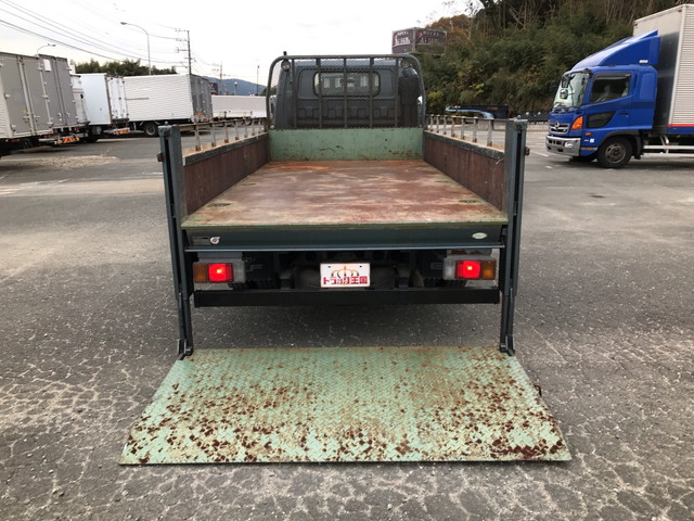 いすゞエルフ平ボディ小型（2t・3t）[写真12]