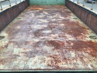 いすゞエルフ平ボディ小型（2t・3t）[写真14]