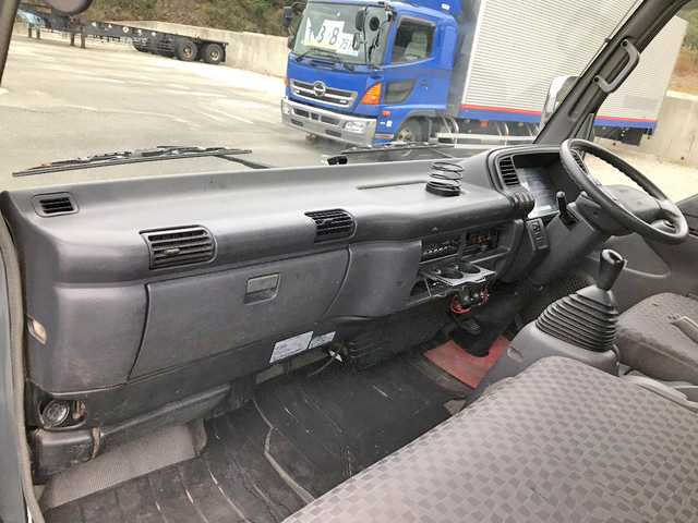 いすゞエルフ平ボディ小型（2t・3t）[写真32]