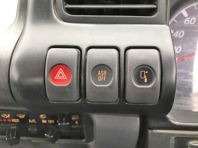 いすゞエルフ平ボディ小型（2t・3t）[写真35]