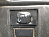 いすゞエルフ平ボディ小型（2t・3t）[写真37]