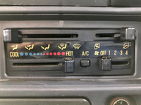 いすゞエルフ平ボディ小型（2t・3t）[写真38]