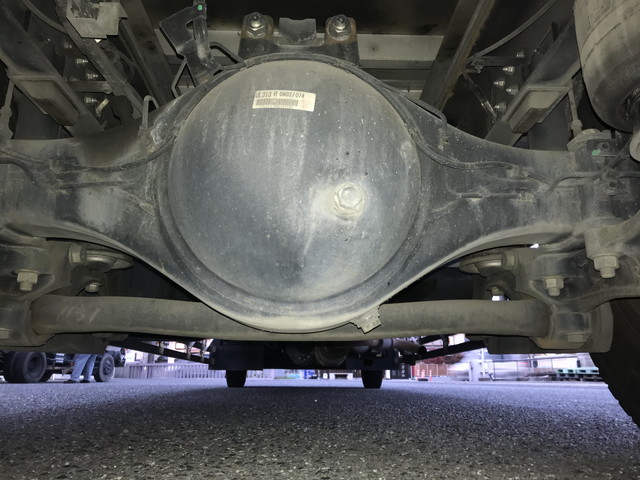 いすゞフォワードアルミバン中型（4t）[写真22]