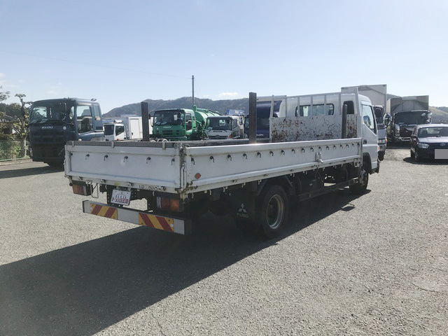 三菱ふそうキャンター平ボディ小型（2t・3t）[写真02]