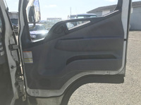 三菱ふそうキャンター平ボディ小型（2t・3t）[写真25]