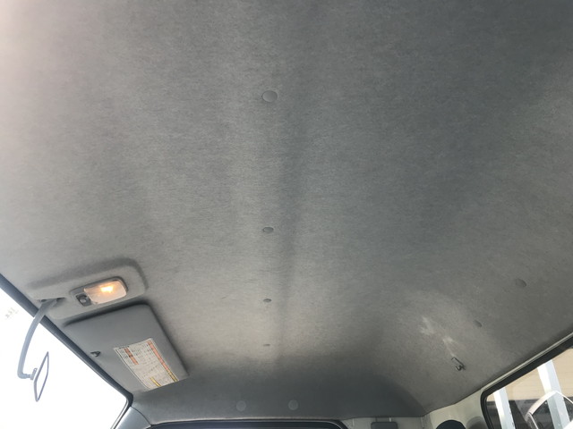 三菱ふそうキャンター平ボディ小型（2t・3t）[写真28]