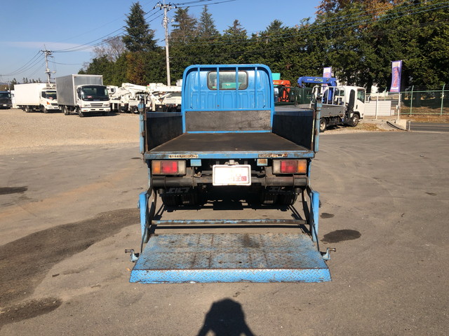 いすゞエルフ平ボディ小型（2t・3t）[写真10]