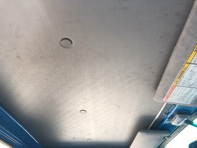 いすゞエルフ平ボディ小型（2t・3t）[写真30]