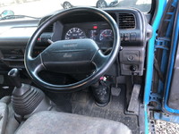 いすゞエルフ平ボディ小型（2t・3t）[写真32]