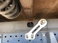 いすゞエルフ平ボディ小型（2t・3t）[写真12]