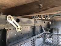 いすゞエルフ平ボディ小型（2t・3t）[写真13]