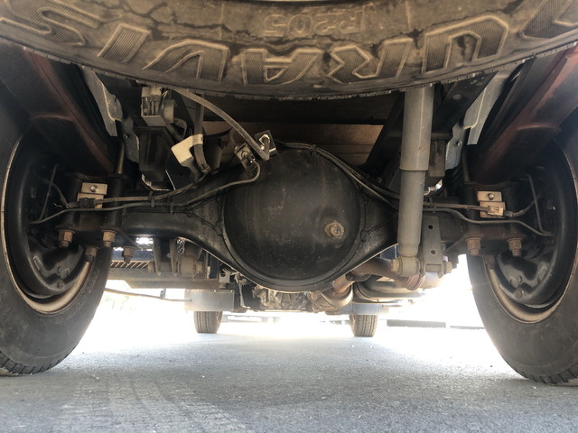 いすゞエルフ平ボディ小型（2t・3t）[写真16]