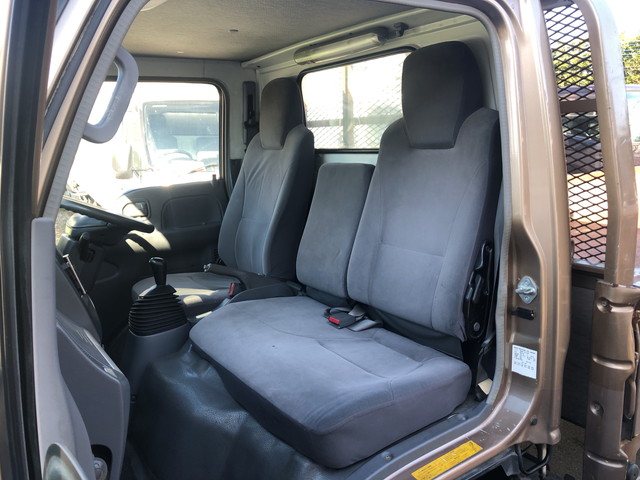 いすゞエルフ平ボディ小型（2t・3t）[写真24]