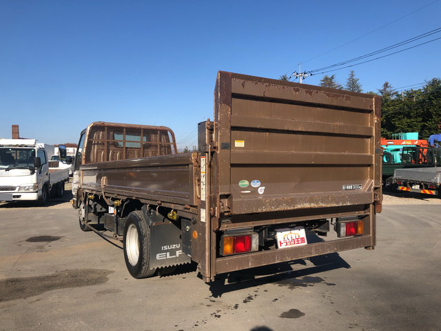 いすゞエルフ平ボディ小型（2t・3t）[写真35]