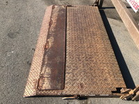 いすゞエルフ平ボディ小型（2t・3t）[写真08]