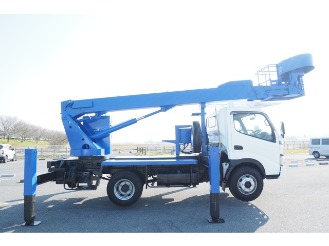 日野デュトロ高所作業車小型（2t・3t）[写真05]