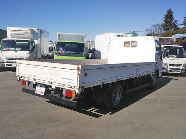 いすゞエルフ平ボディ小型（2t・3t）[写真02]