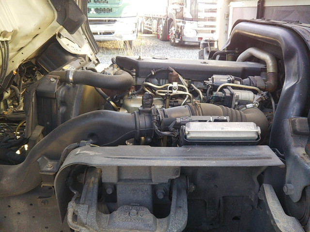 いすゞエルフ平ボディ小型（2t・3t）[写真24]