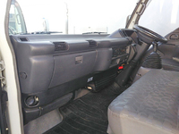 いすゞエルフ平ボディ小型（2t・3t）[写真31]