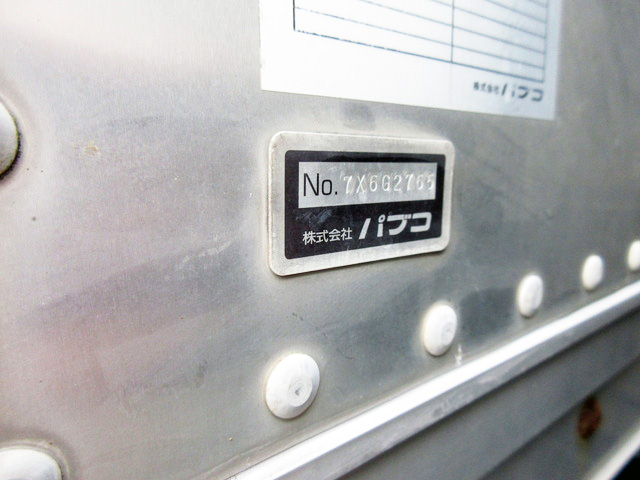 三菱ふそうキャンターアルミバン小型（2t・3t）[写真12]