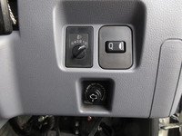 三菱ふそうキャンターアルミバン小型（2t・3t）[写真26]