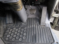 三菱ふそうキャンターアルミバン小型（2t・3t）[写真30]