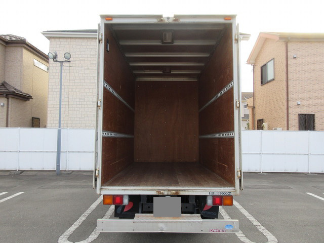 三菱ふそうキャンターアルミバン小型（2t・3t）[写真08]