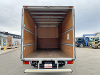 いすゞエルフアルミバン小型（2t・3t）[写真11]