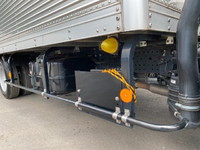 いすゞエルフアルミバン小型（2t・3t）[写真16]