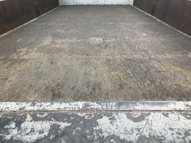 いすゞエルフ平ボディ小型（2t・3t）[写真12]