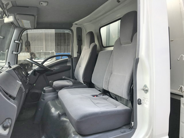 いすゞエルフ平ボディ小型（2t・3t）[写真32]