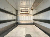 日野レンジャー冷凍車（冷蔵車）中型（4t）[写真17]