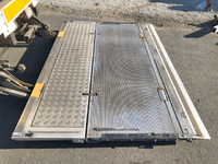 日野レンジャー冷凍車（冷蔵車）中型（4t）[写真19]