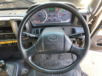 日野レンジャー冷凍車（冷蔵車）中型（4t）[写真37]