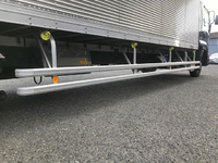 いすゞフォワードアルミバン中型（4t）[写真20]