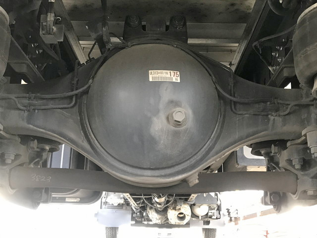 いすゞフォワードアルミバン中型（4t）[写真27]