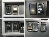 いすゞフォワードアルミバン中型（4t）[写真38]