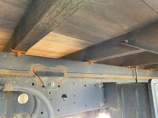 日野デュトロアルミブロック小型（2t・3t）[写真22]